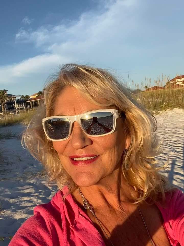 Leslie Wyatt, Emerald Coast Real Estate Advisor